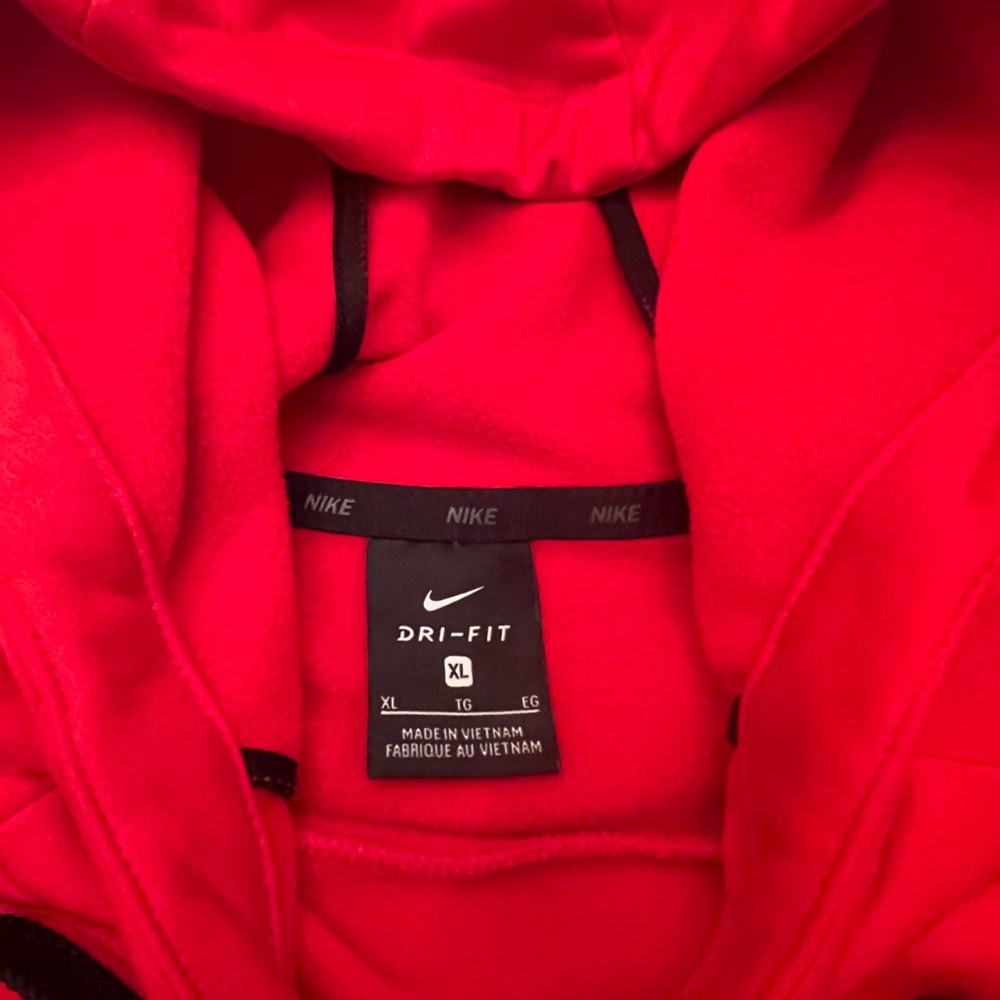 NIKE DRI-FIT Men’s Pullover Hoodie - Picture 9 of 10